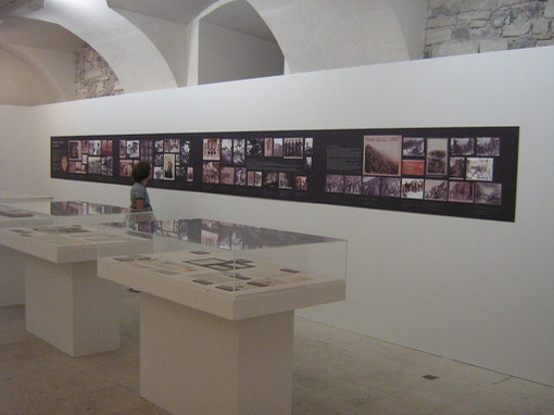 Allestimento Mostra 106-Futuristi-Dosso-Casina 06